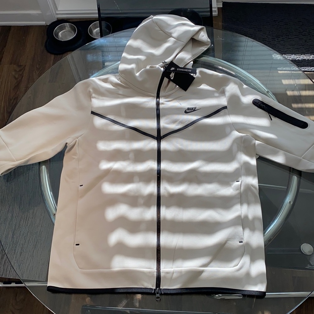 Nike Coupe Fit Sweatshirt